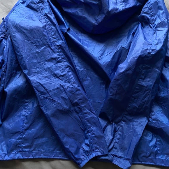 Blue windbreaker - Picture 3 of 4